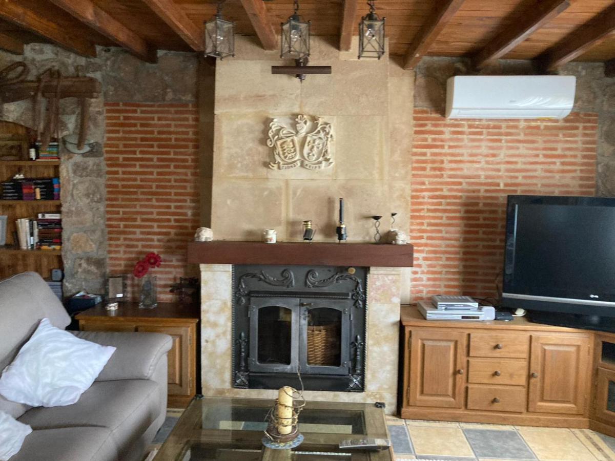 Casa Rural Neira Almenara de Tormes المظهر الخارجي الصورة
